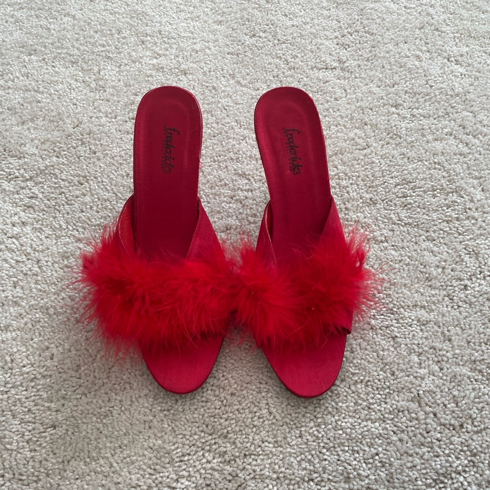 Red Feathered Women's Shoes